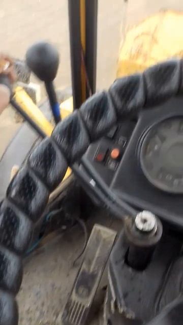 жёлтый трактор😉😂😂😂😂 смотреть онлайн