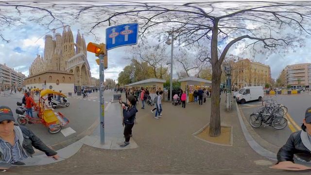 Sagrada Familia - Barcelona смотреть онлайн