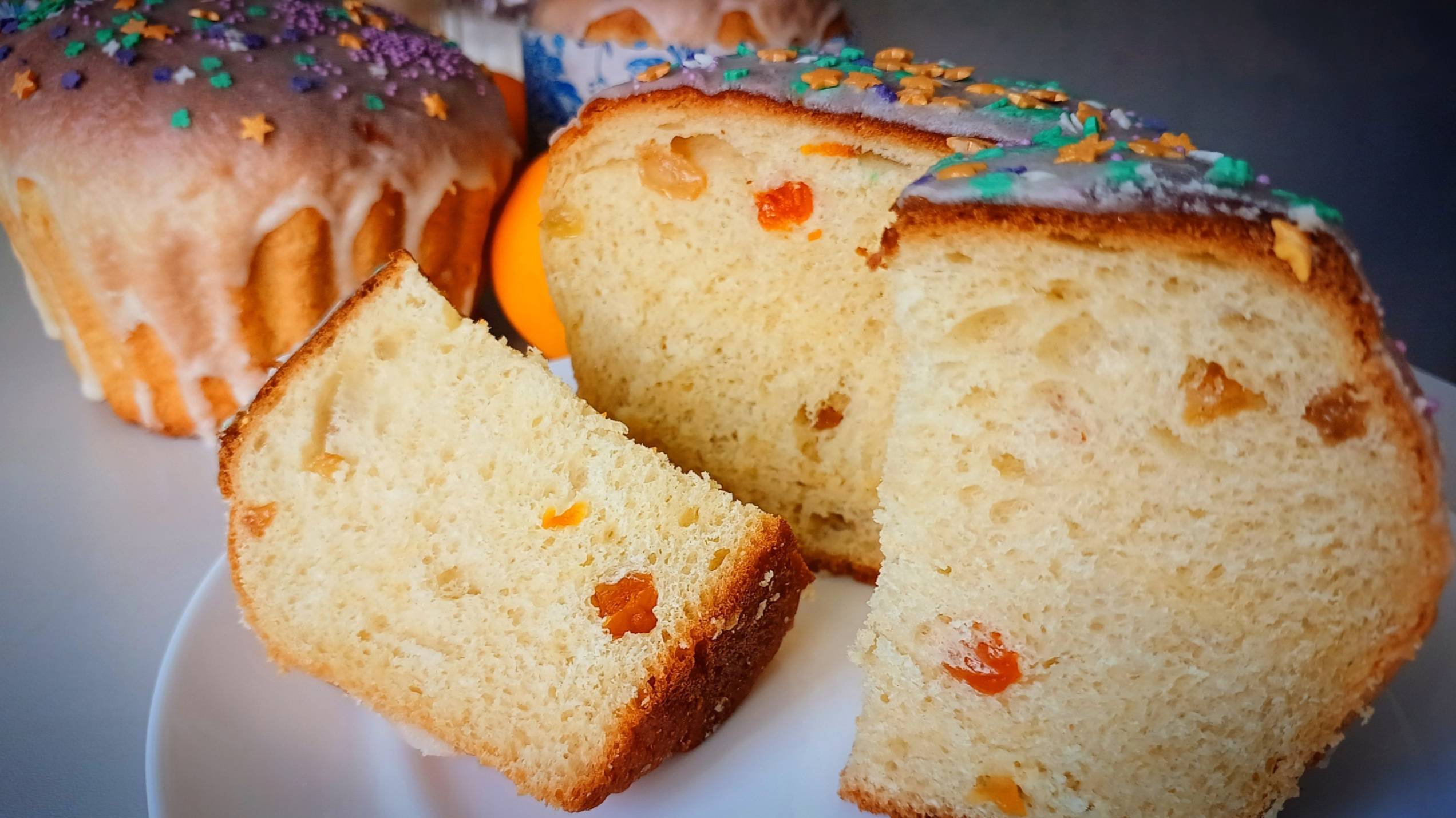 Медовые куличи к празднику светлой Пасхи. Пушистое и мягкое тесто, нежный аромат. смотреть онлайн