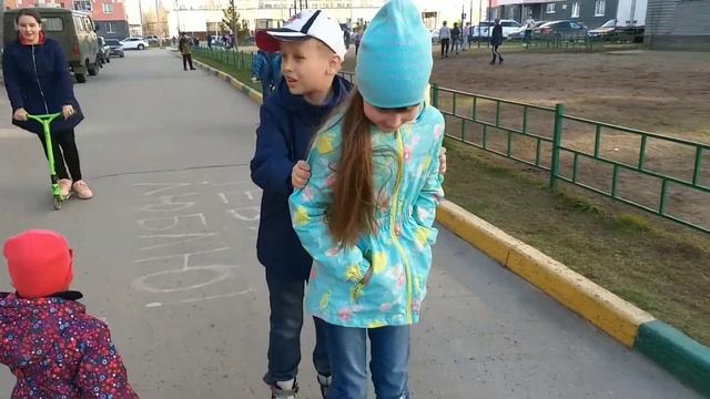 ЖуЖжА и весёлый друг Марк😁😁😁 смотреть онлайн