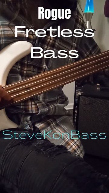 Rogue Fretless Bass #shorts #bassguitar #guitarcenter смотреть онлайн