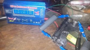 Как аккумулятор 21700 заряжать от холдера и зарядки рассчитанной на другой типоразмер 18650 Лайфхак