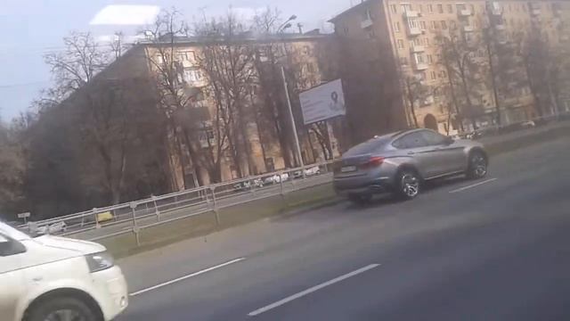 Новый информатор:Поездка на Электробусе КАМАЗ-6282 №410454 № М4 Москва смотреть онлайн
