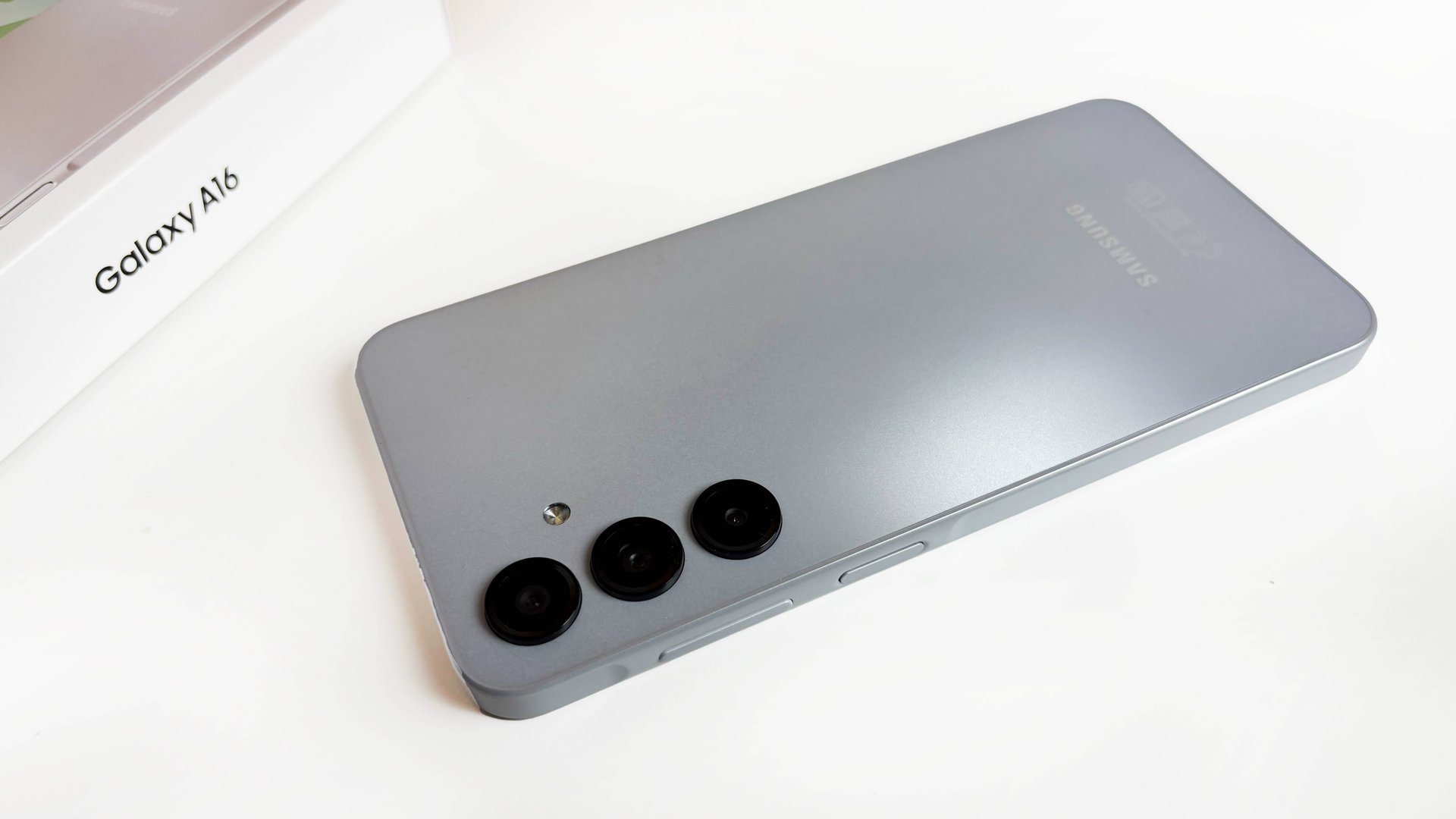 КУПИЛ SAMSUNG GALAXY A16 - ЛУЧШИЙ БЮДЖЕТНИК? смотреть онлайн