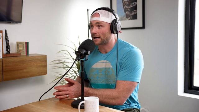 The CrossFit Open - What is it and should you do it? смотреть онлайн