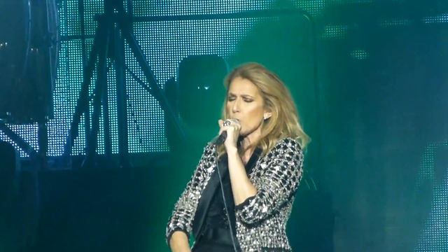 Celine Dion - Taking Chances (Live) Birmingham Barclaycard Arena 27/07/17 смотреть онлайн