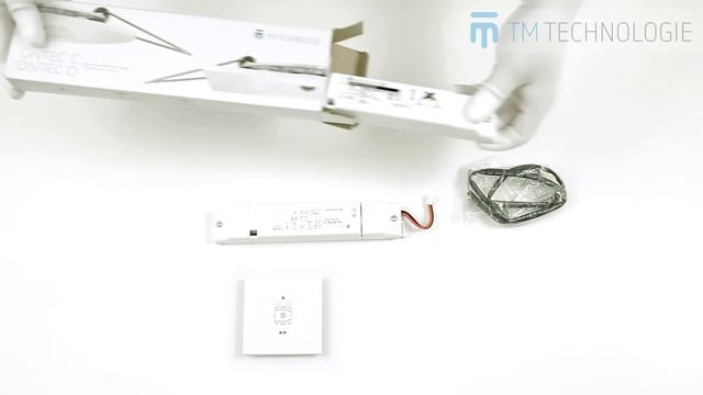 Oprawa awaryjna LED - ONTEC D (zawartość opakowania - unboxing) - TM TECHNOLOGIE смотреть онлайн