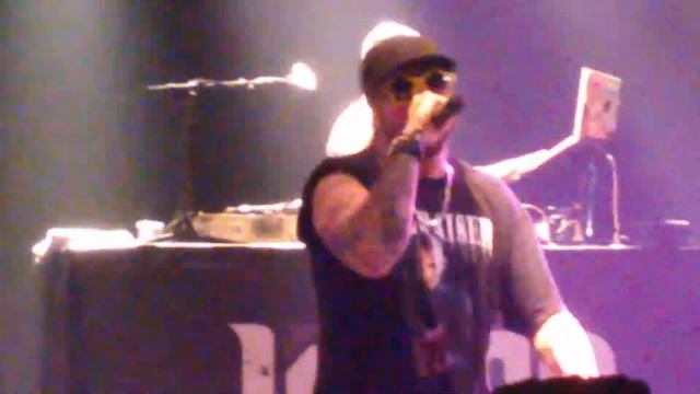 Lirico & Sho-Hai - Hay una fiesta @ Sala Apolo (parte2) смотреть онлайн