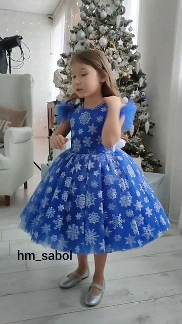 Шикарное синее платье снежинки для девочки на новый год