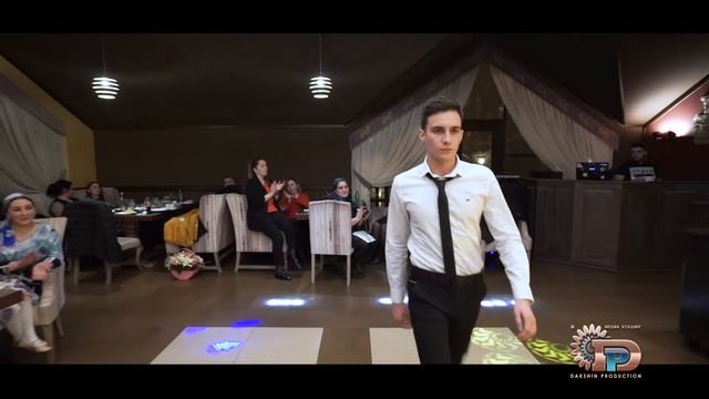 ВЫПУСКНОЙ 8 ДЕТСКОЙ ГРУППЫ и 17 ВЗРОСЛОЙ ШКОЛЫ МОДЕЛЕЙ МАДИНЫ ДОКШОКОВОЙ "FASHION 07 KIDS" смотреть онлайн