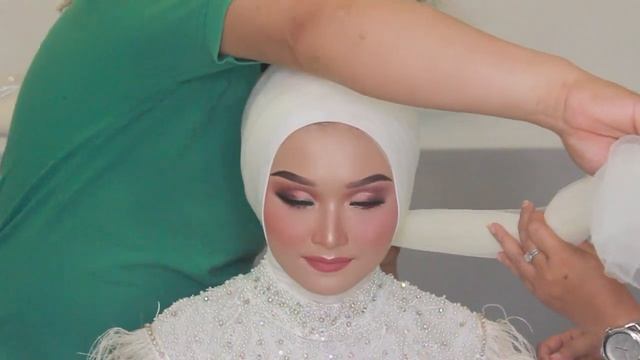 Hijab Pengantin Barbie Tutorial (By Arie Sardi) смотреть онлайн