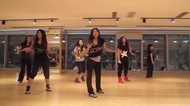 20120612 Hip Hop - Chocolate Lips (CWB mYoga) смотреть онлайн