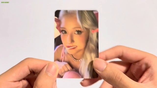 SOMI “GAME PLAN” ALBUM UNBOXING!!!! (Photobook version!!!!) смотреть онлайн