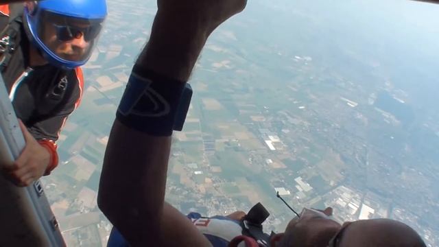 Tandem Paul @ Skydive ENPC 26-07-2019 смотреть онлайн