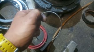 почему текут ступицы маз