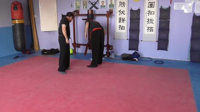 Базовые техники цинна и простейшие техники выведения из равновесия.2018 год ( на русском языке ) смотреть онлайн