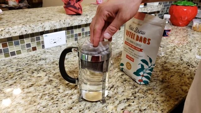 NEW Cold Brew Coffee Bags at Trader Joe's - Make Cold Brew in a French Press смотреть онлайн