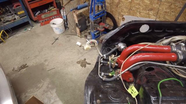 1982 Aircooled VW Vanagon Westfalia Restoration | Episode 8 | Completing the Motor Rebuil смотреть онлайн