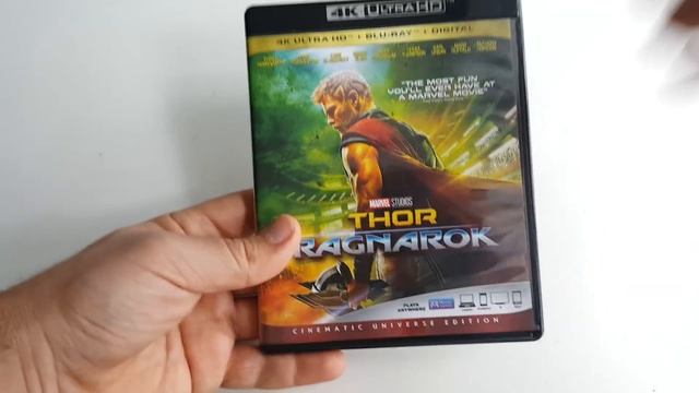 Thor: Ragnarok 4K Ultra HD Unboxing & Review | BLURAY DAN смотреть онлайн