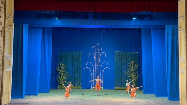 "Полька" Гуно смотреть онлайн