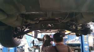 Замена датчика абс для устранения ошибки при которой горят значки ABS ESP и полного привода.