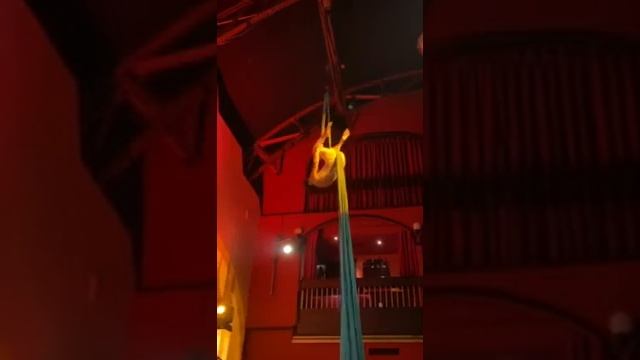 Aerial Silks by Aeri-Elle OH! | Mirrored Heart смотреть онлайн