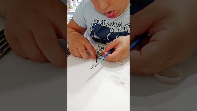 вторая часть по сборке модели Котюши смотреть онлайн