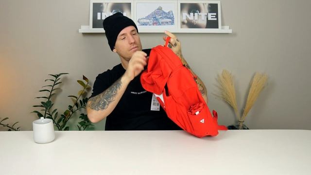 Unboxing/Reviewing The Nike Academy Team University Red Backpack (On Body)