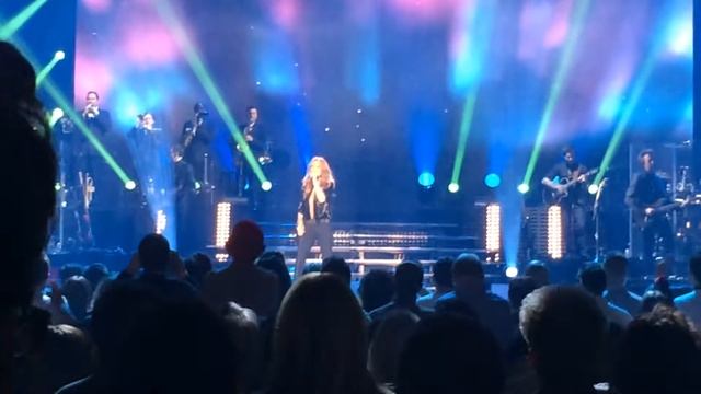Céline Dion - Parler à Mon Père - Live @ Paris Bercy, 30/11/2013 смотреть онлайн