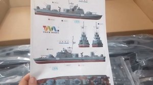 распаковка артиллерийского катера, проект 1204 шмель.в масштабе 1:35.