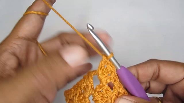 Crochet Bandana Tutorial | Easy Crochet Granny Triangle Bandana Head Scarf/ Kerchief For Beginners