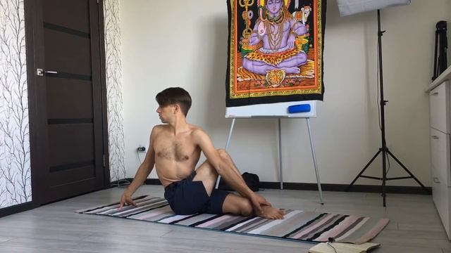 ЙОГА УТРО / Средний 12/ 110920