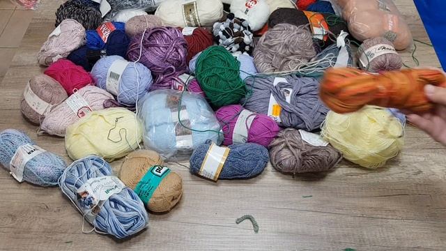 Пряжа Крем H&M . Секонд хенд Оптом 20.1 кг смотреть онлайн