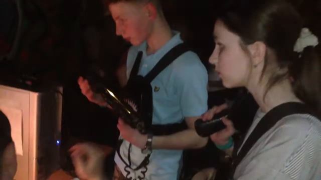 "Beautiful Day" Фанатское видео смотреть онлайн