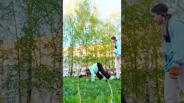 как бегать рысью от Эфи и Астри (мы встретились с подписчиками) смотреть онлайн