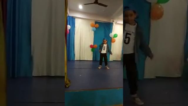 Aankh mare ooo ladki aankh mare смотреть онлайн