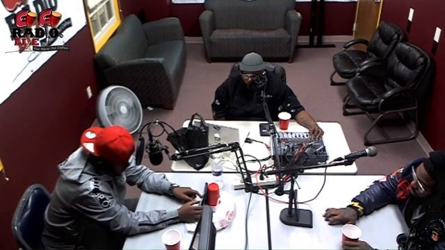 Red Carpet Radio Show {11-26-19} topic: Holiday Talk смотреть онлайн
