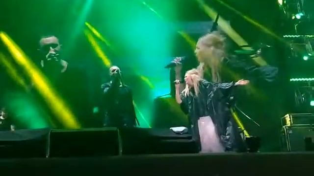 Скай та Alloise - Знайду - Фан-зона на Софії, 30.04.2017 смотреть онлайн