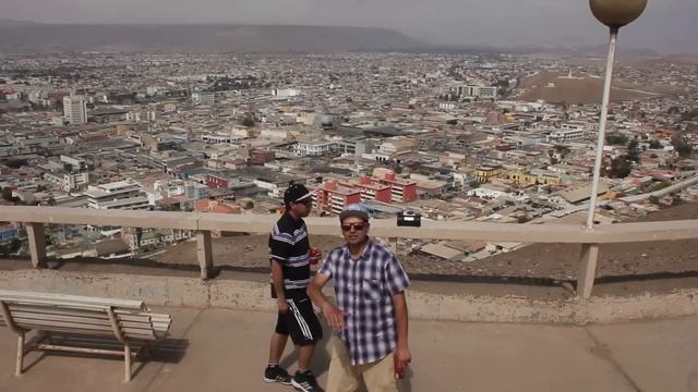JUAMPADRAMANRAP - El Mundo es una Población Ft. Zander (Video Oficial) смотреть онлайн