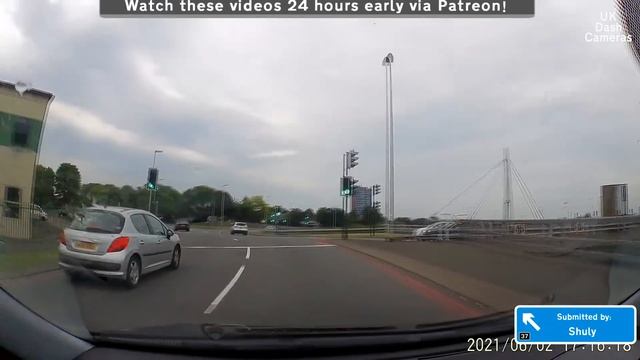 UK Dash Cameras - Compilation 37 - 2021 Bad Drivers, Crashes & Close Calls смотреть онлайн