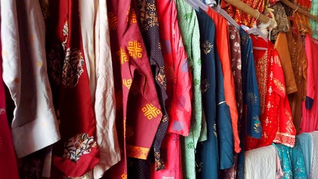 Explore Katran Market Mangolpuri /Online Branded Kurtis 50% Discount in Katran Market/ Cotton fabri смотреть онлайн