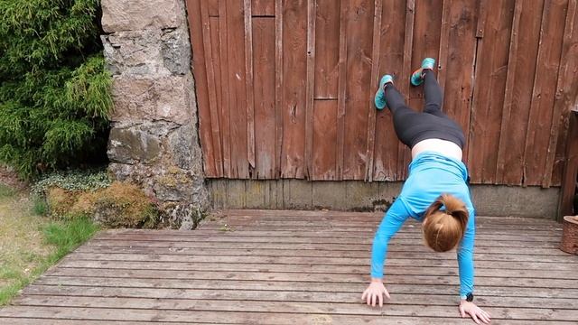 Wall Walks смотреть онлайн