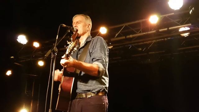 Robert Forster live in Paris by Cathimini смотреть онлайн