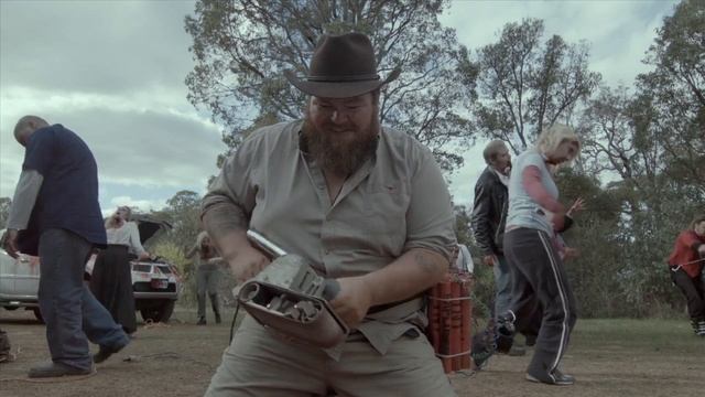 Super Dingo vs the Zombies - GET TO THE BATTLE смотреть онлайн