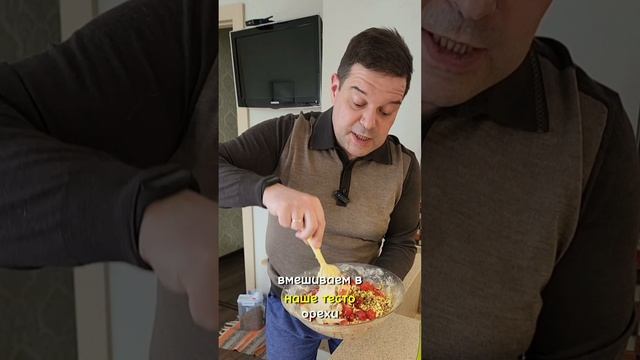 Кулич с начинкой дубайского шоколада ☺️