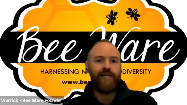 How to Manage Bee Pests! - Ep #09 смотреть онлайн