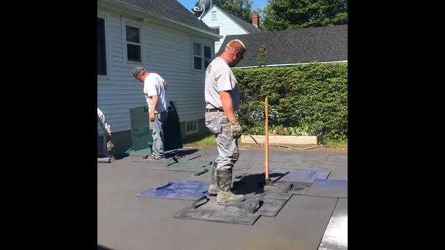 HOW TO STAMP A COLORED CONCRETE PATIO : ASHLAR SLATE смотреть онлайн