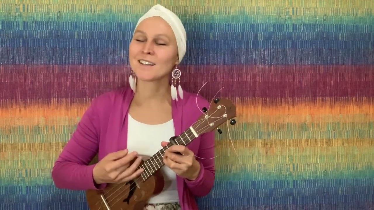 Vakratunda Mahakaya  | Ganesha Mantra | Julia Konon