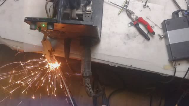 Ремонт сварочного аппарата ТЕРМИТ Т-180. Не хватает тока зажечь дугу. смотреть онлайн