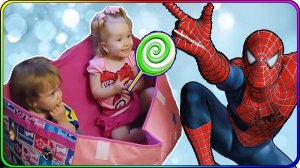 Непослушные дети и человек-паук остались дома!